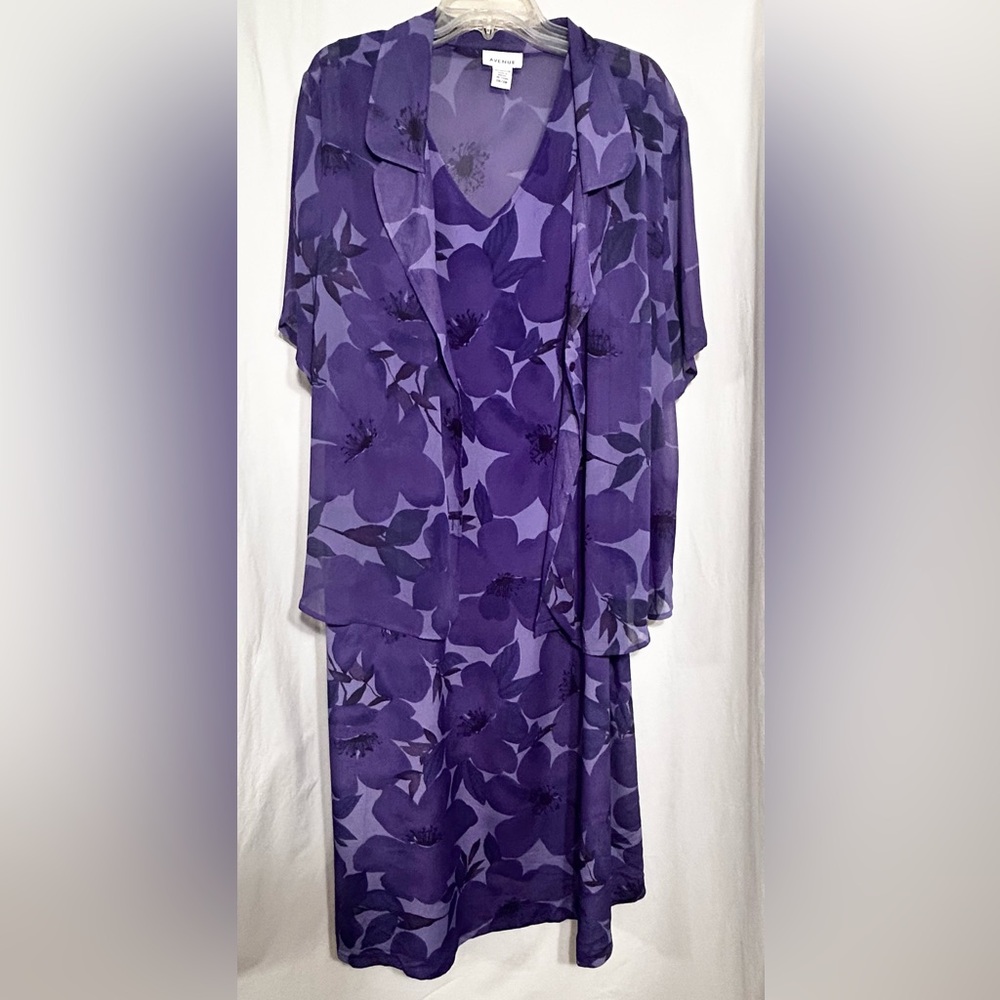 WOMENS SIZE 26/28 AVENUE PURPLE FLORAL 2 PIECE PULLOVER MAXI DRESS